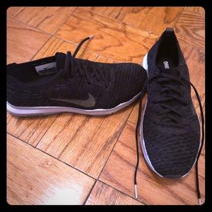 Nike AirZoom Fearless Flyknit Metallic Sneaker